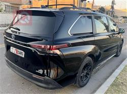 تويوتا سيينا